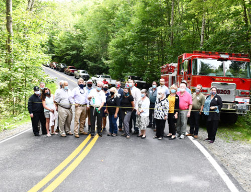 Beech Mountain Celebrates Paving of Buckeye Creek Road with Ribbon Cutting
